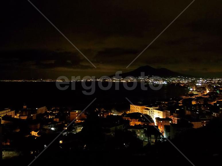 Везувий ночью