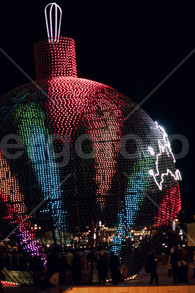 Шар на Манежной площади