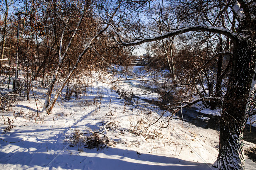 Зимняя речка