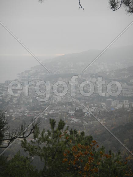 Туман над Ялтой