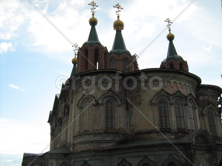 Храм при монастыре