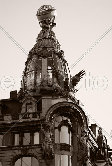 Стеклянный глобус