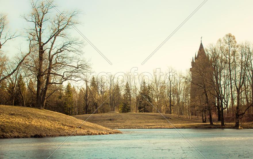 Осенний пейзаж с рекой 