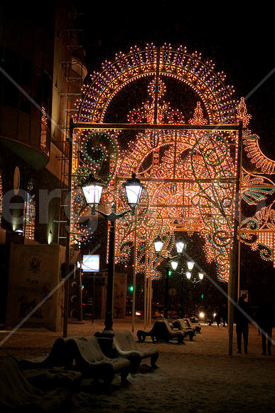 Новогодняя иллюминация ночной Москвы