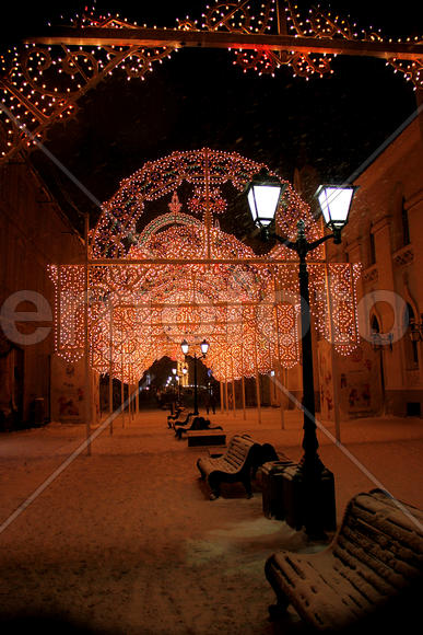 Новогодняя иллюминация. Лавочки