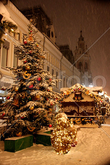 Новогодняя иллюминация. Ёлка