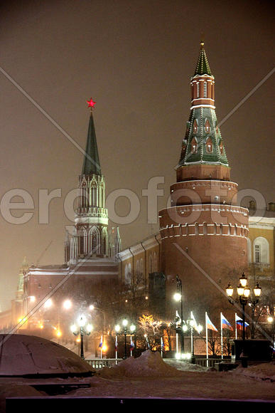 Новогодняя иллюминация ночной Москвы. Кремль