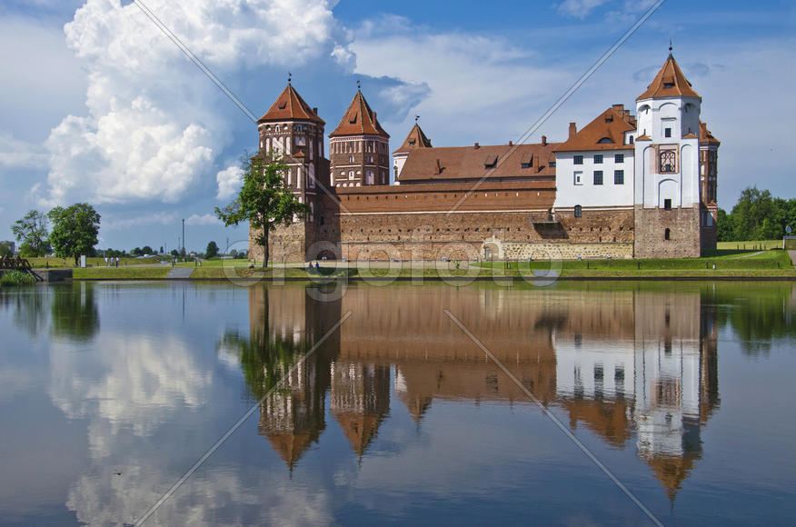 Беларусь: Мирский замок