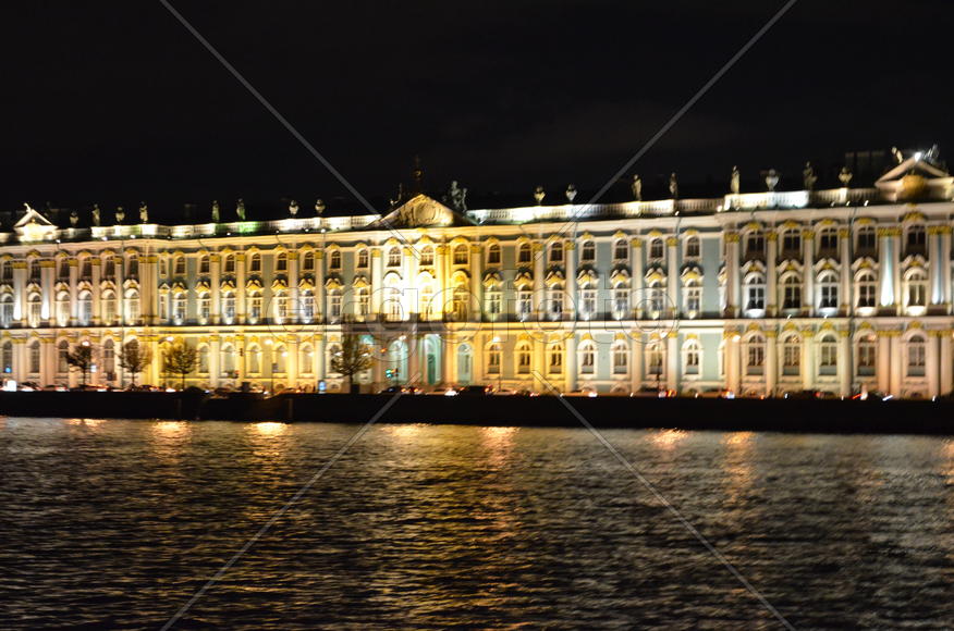 Нева в черную ночь