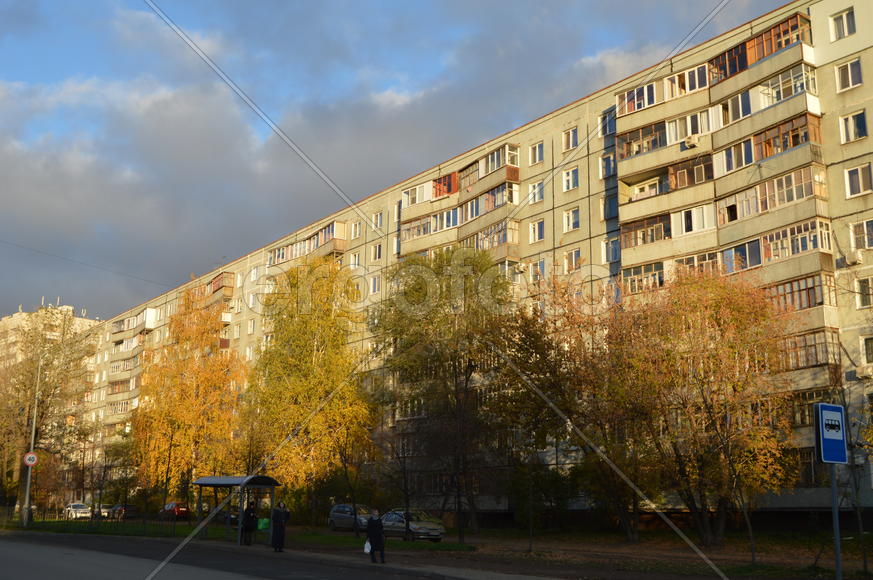 Многоэтажные жилые дома 