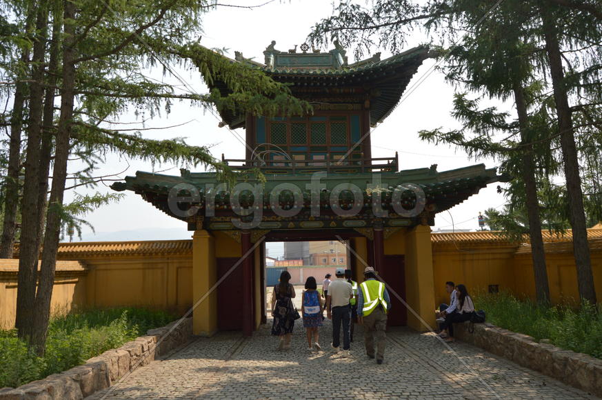 Улдан-Батор. Буддийский Монастырь Гандан