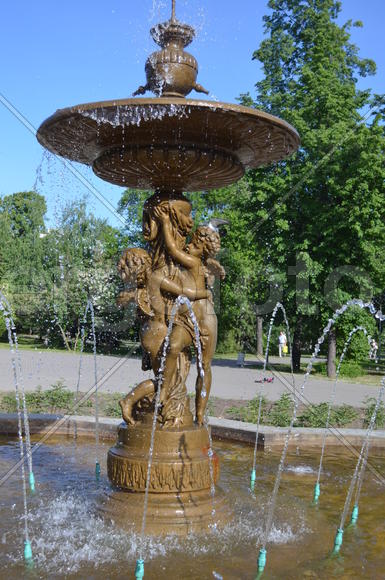 Фонтан с Амурами