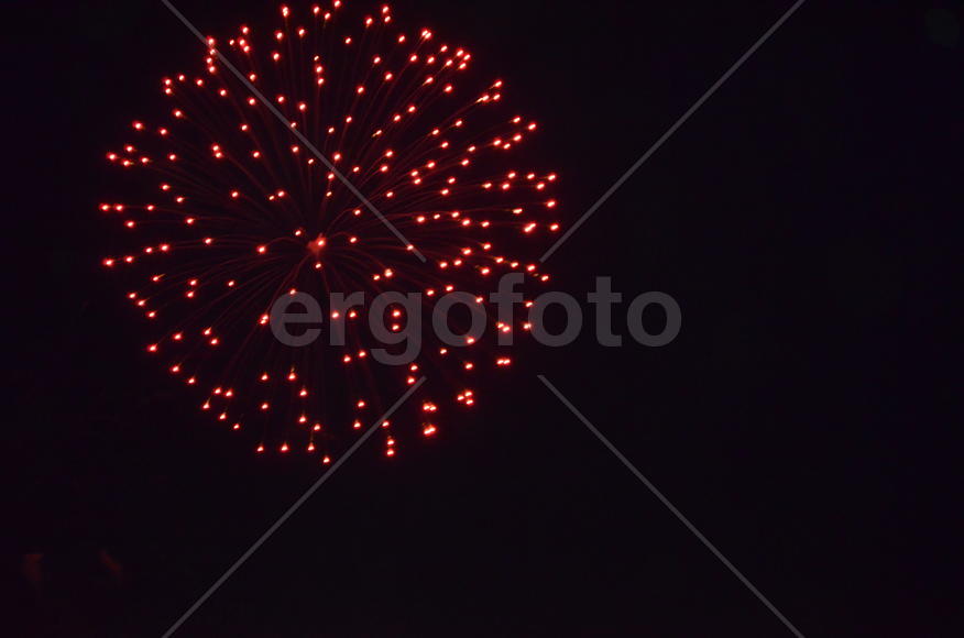 Красное на черном