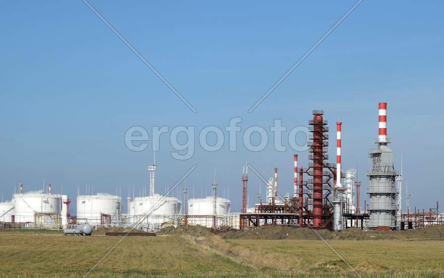 Distillation columns, pipes and other equipment furnaces refinery. The oil refinery. Equipment