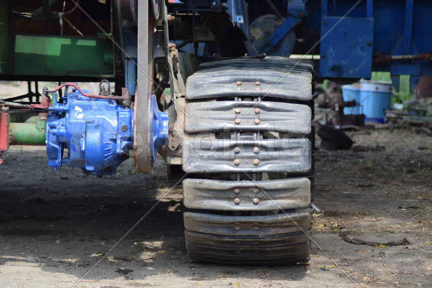 Combine harvester. Agricultural machinery for harvesting from the fields.