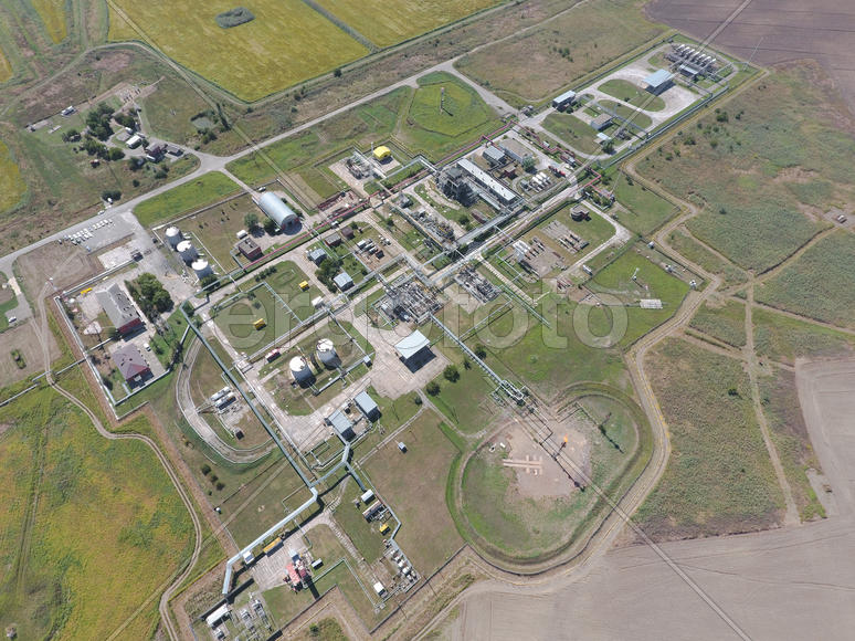 Аэросъемка. Станция разделения и обезвоживания нефти и газа