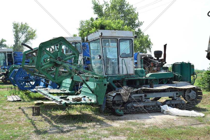 Combine harvester. Agricultural machinery for harvesting from the fields.
