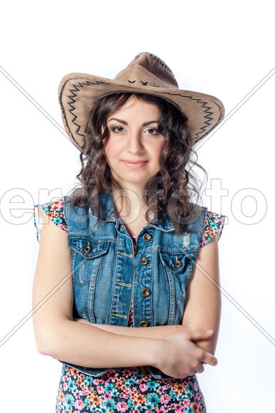 Девушка в ковбойской шляпе
