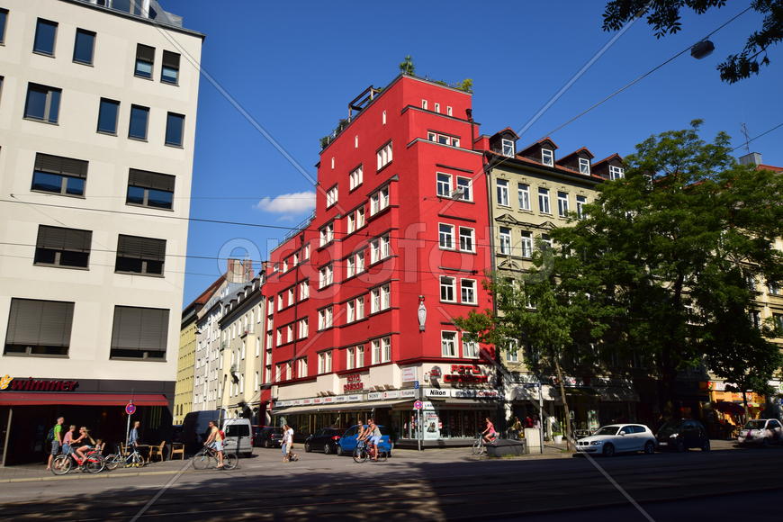 Германия. Мюнхен. Фасад здания 