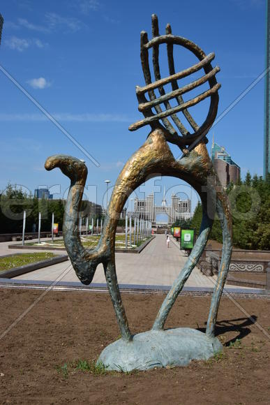 Уличная скульптура Астаны