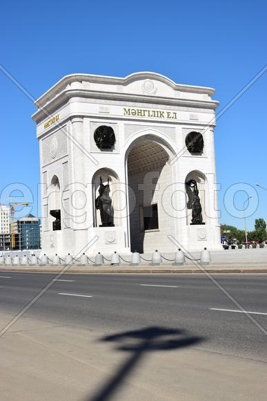 Астана - триумфальная арка. Казахстан