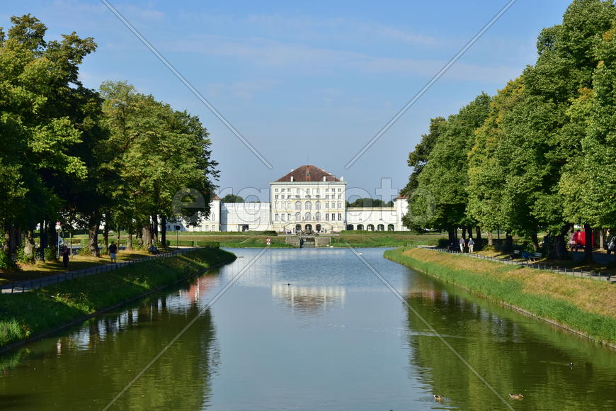 Германия, Мюнхен, панорама на замок Нимфенбург 
