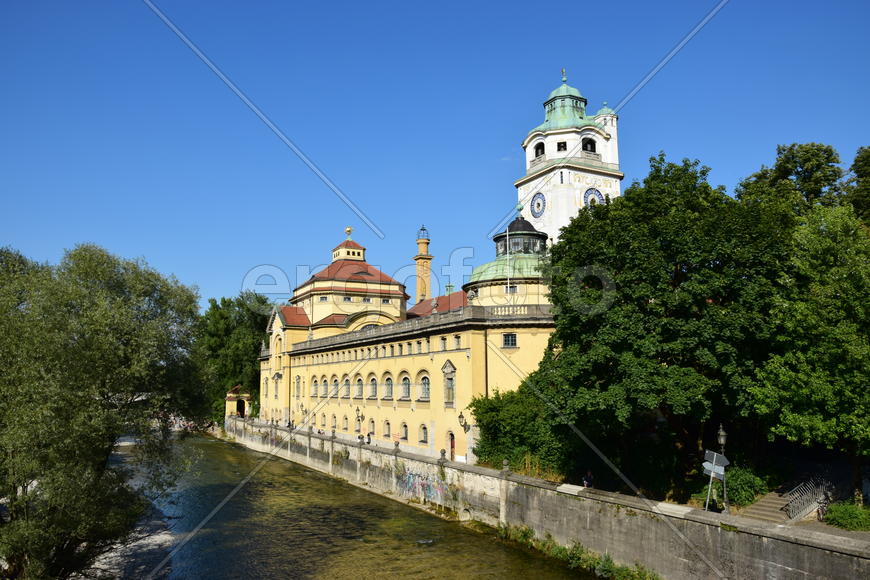 Германия. Мюнхен. Памятник Архитектуры