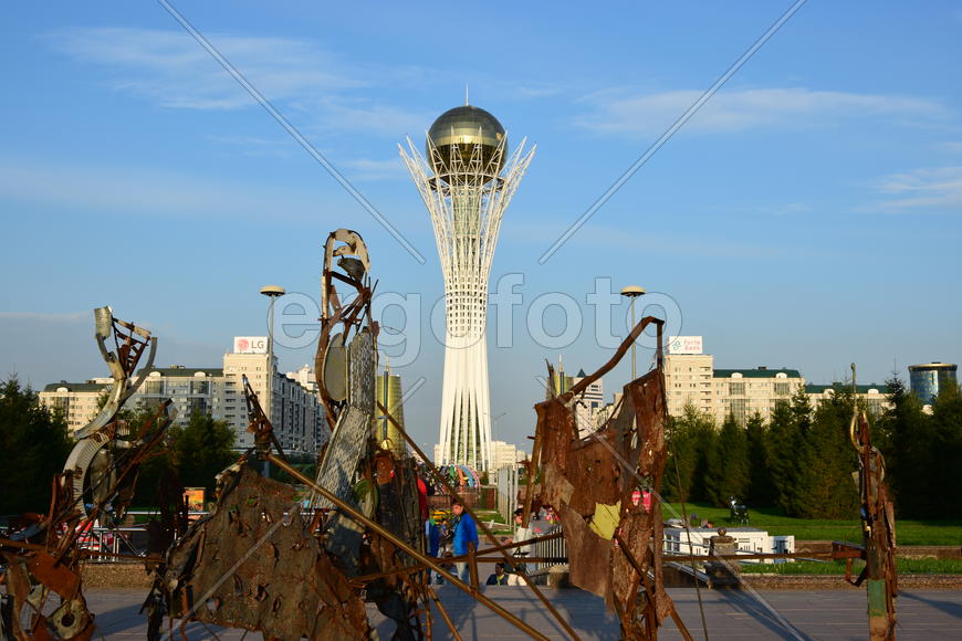 Астана - Башня "Байтерек". Казахстан 