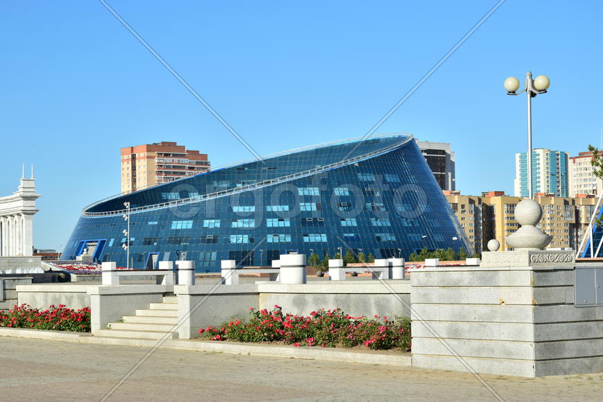 Астана - Площадь независимости. Казахстан 