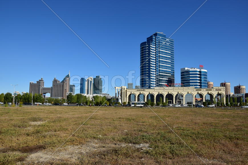 Астана - высотные здания 