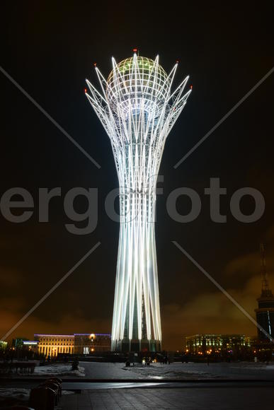 Башня "БАЙТЕРЕК" в Астане