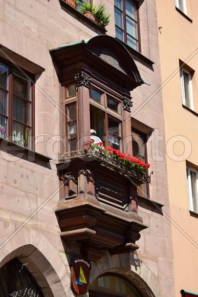 Германия - город Нюрнберг. Старинные деревянные балконы 