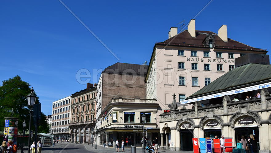 Германия. Мюнхен. Улицы города 