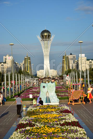 Астана - Башня "Байтерек". Казахстан 