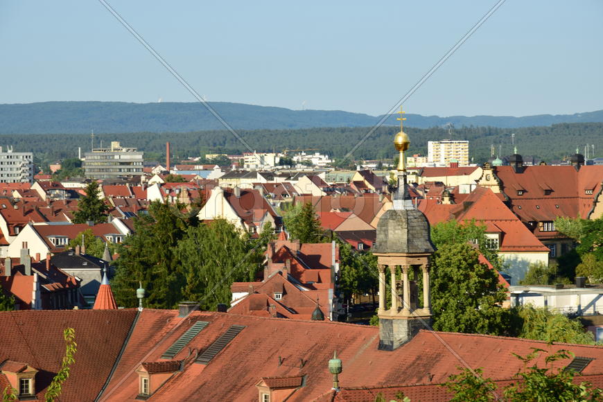 Германия - город Бамберг. Панорамный вид на город 