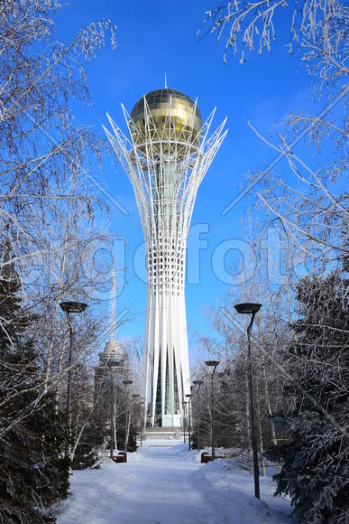 Башня "БАЙТЕРЕК" в Астане