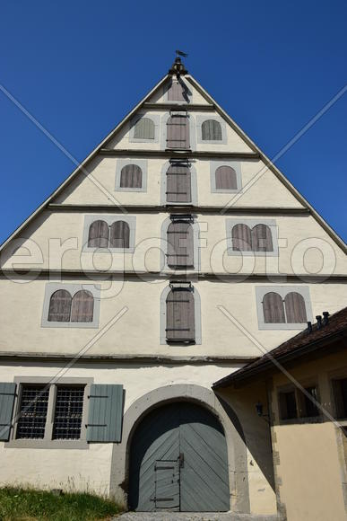 Исторический город Ротенбург в Баварии. Древнейшие здания 