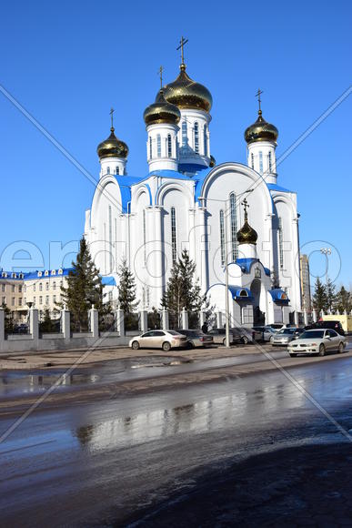 Успенский кафедральный собор в Астане