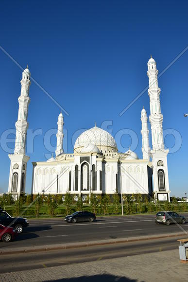 Мечеть "Хазрет Султан" в Астане. Казахстан 