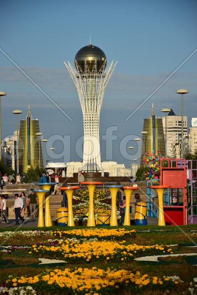 Астана - Башня "Байтерек". Казахстан 