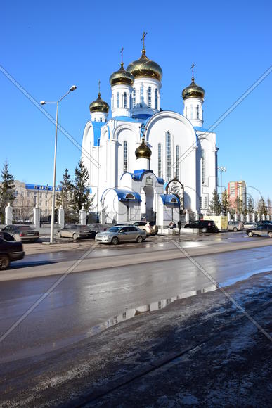 Успенский кафедральный собор в Астане