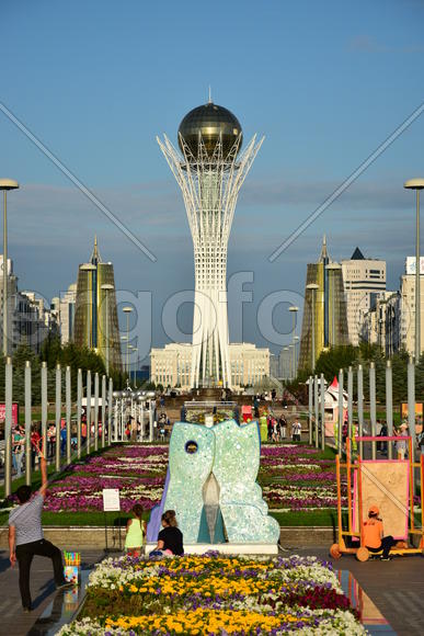 Астана - Башня "Байтерек". Казахстан 