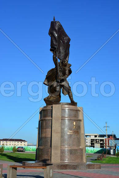 Астана - уличная скульптура. Достопримечательности Казахстана. 