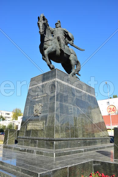 Астана - уличная скульптура. Достопримечательности Казахстана. 