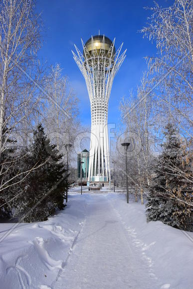 Башня "БАЙТЕРЕК" в Астане