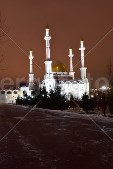 Астана - Мечеть НУР-АСТАНА 