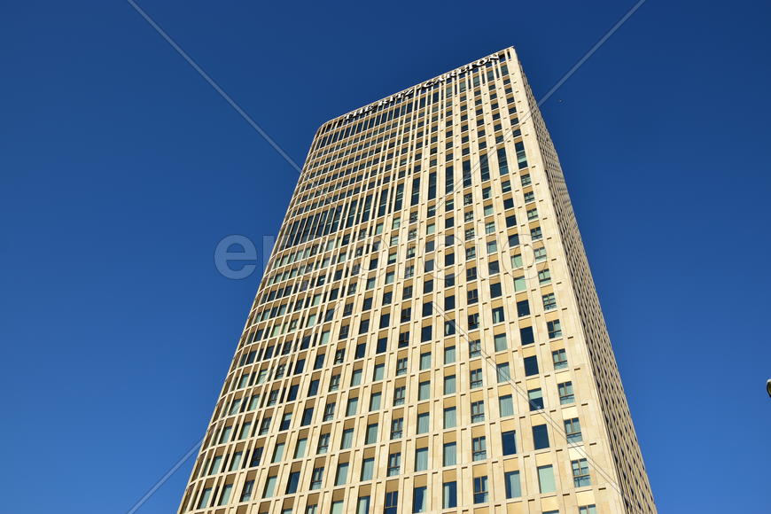 Астана - городская архитектура. Современные многоэтажные здания. Казахстан 