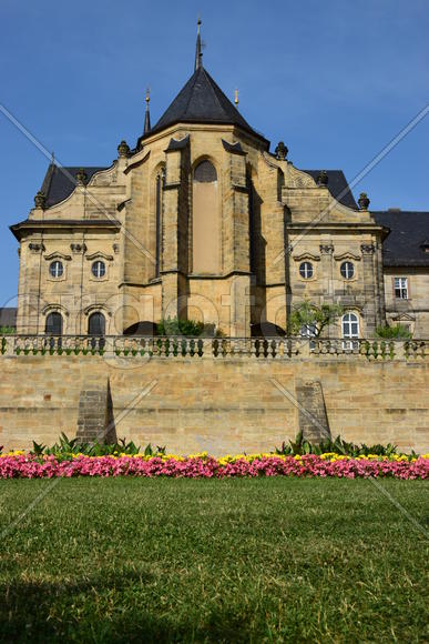 Германия - город Бамберг. Фасад старинного замка 