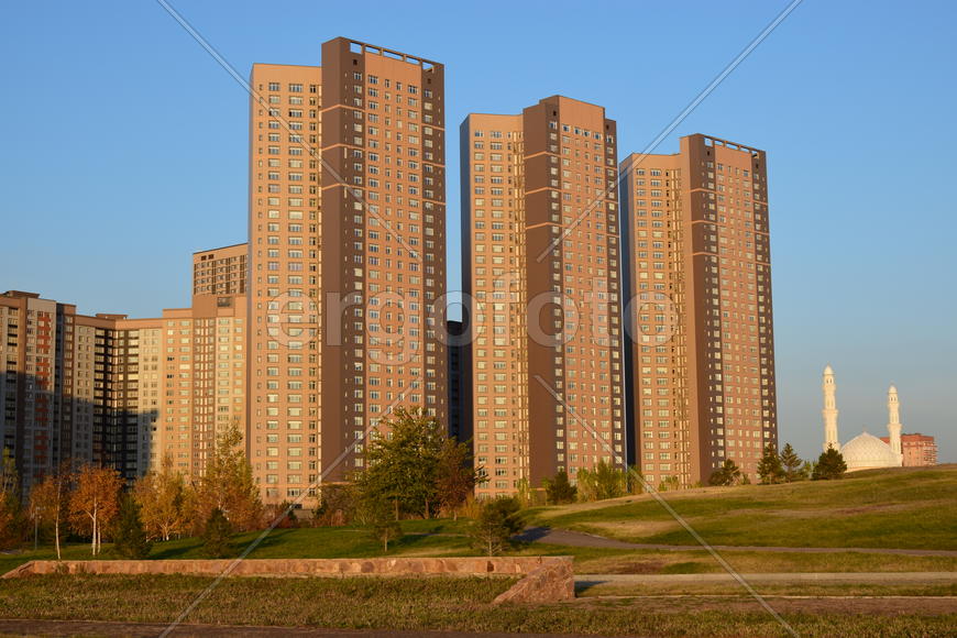 Астана - многоэтажные жилые дома