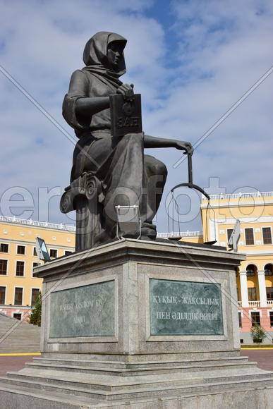 Уличная скульптура Астаны